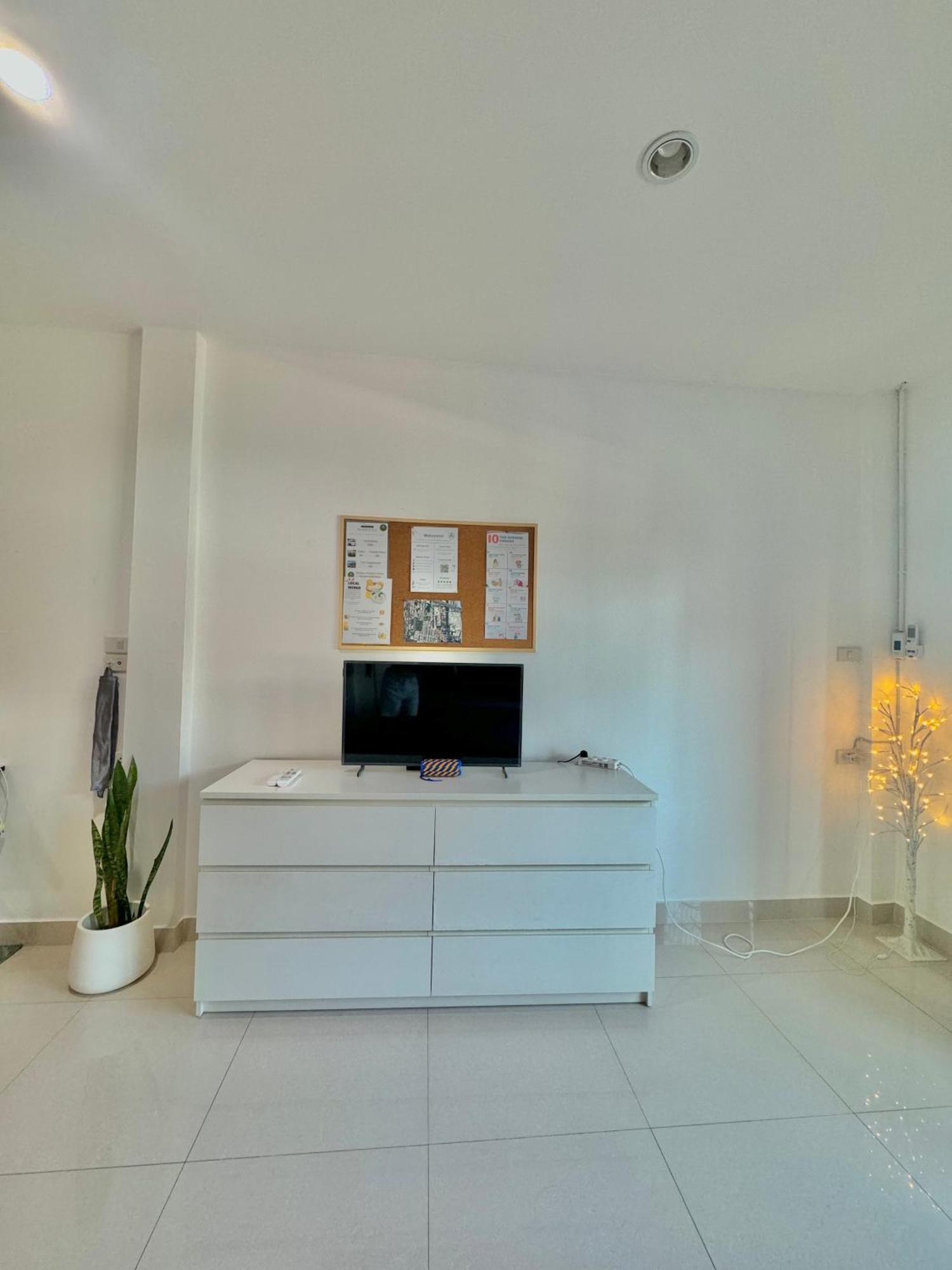 Апартаменты Pinklao Traveler'S House Бангкок Экстерьер фото