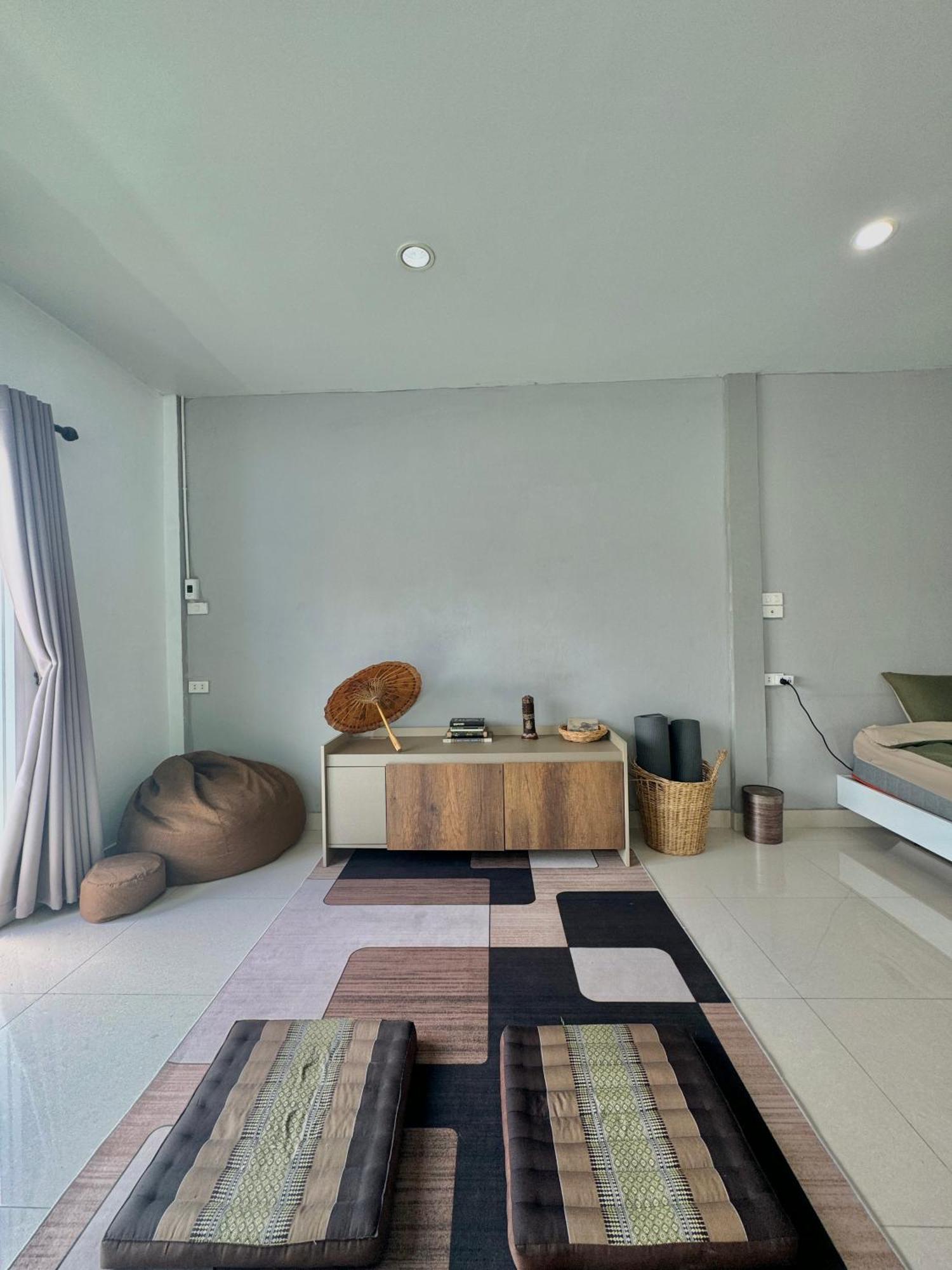 Апартаменты Pinklao Traveler'S House Бангкок Экстерьер фото